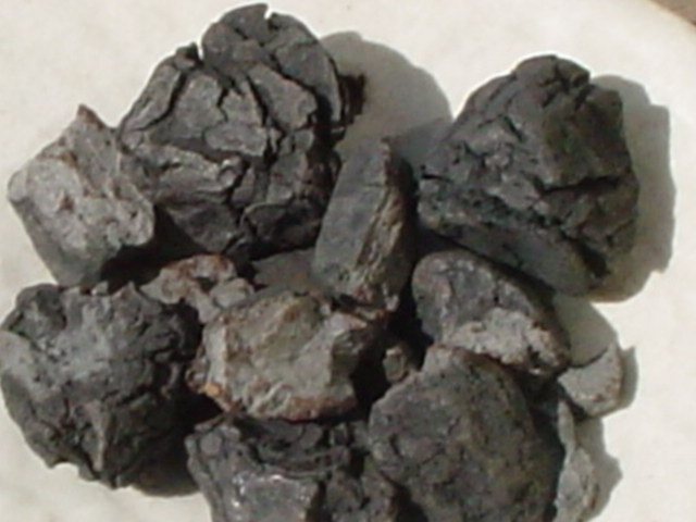 Lumps of sponge iron